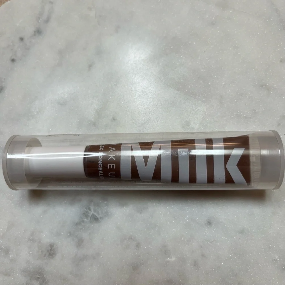 New NWT Milk Makeup Flex Concealer Deep Color Coverage‎ Tube Beauty Skincare